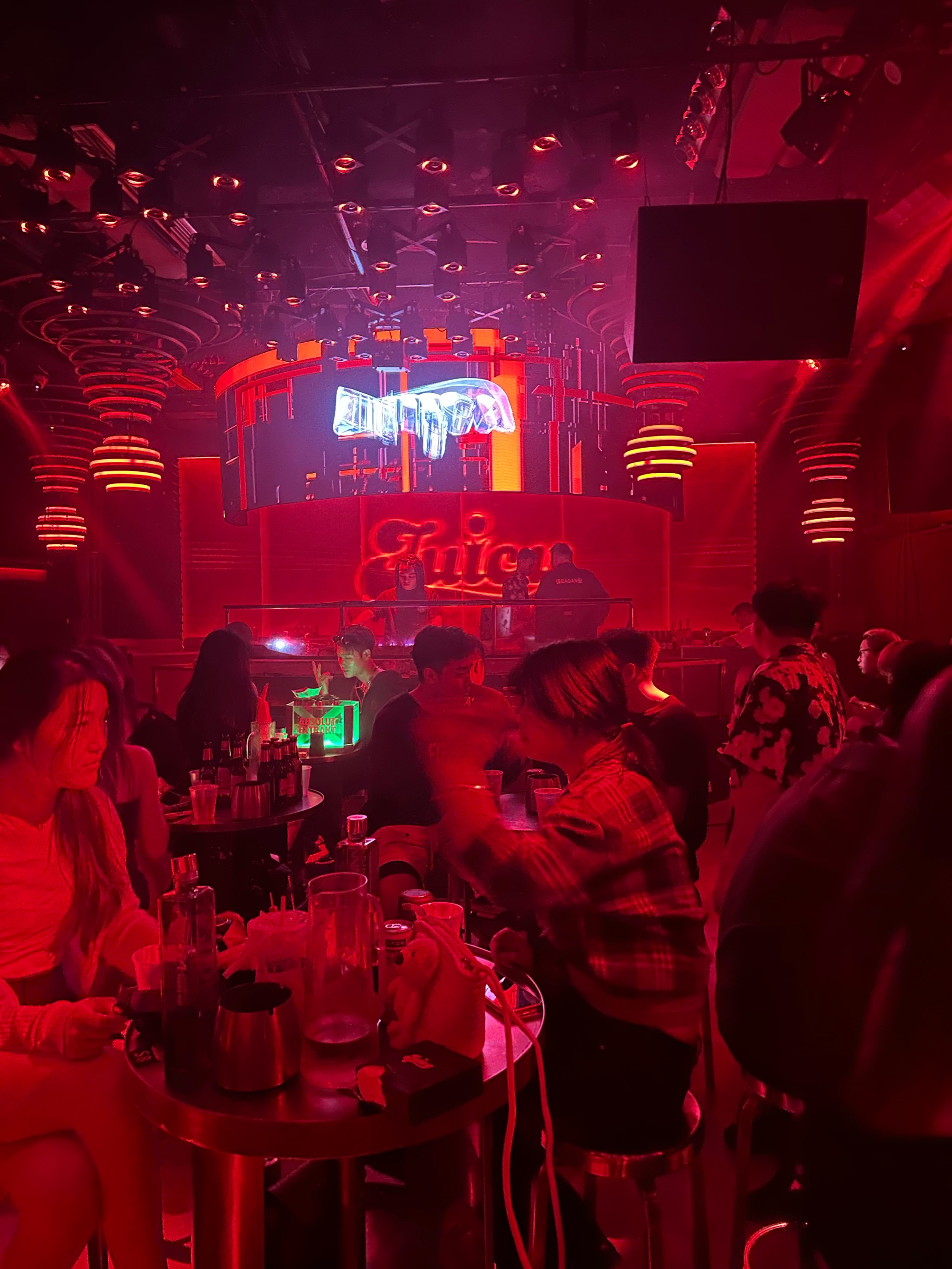 南昌商务KTV：精彩商务洽谈的绝佳场所-进贤县ktv预定